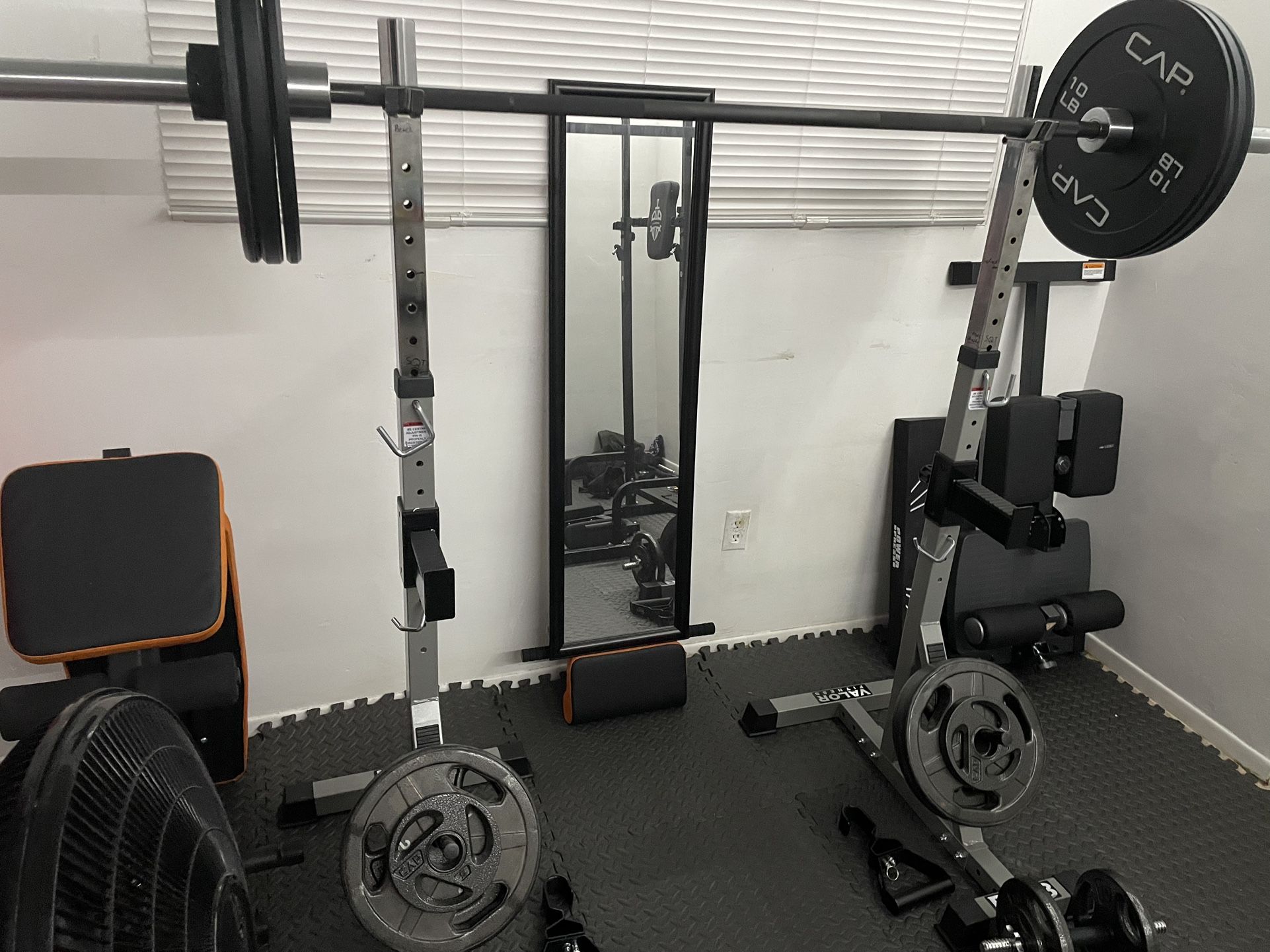 Squat Rack (independent towers)