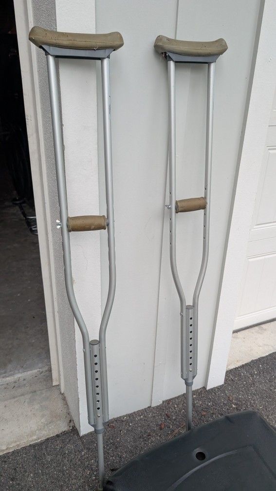 Crutches