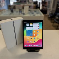 iPad 10.2inch 32GB Storage like New Excellent