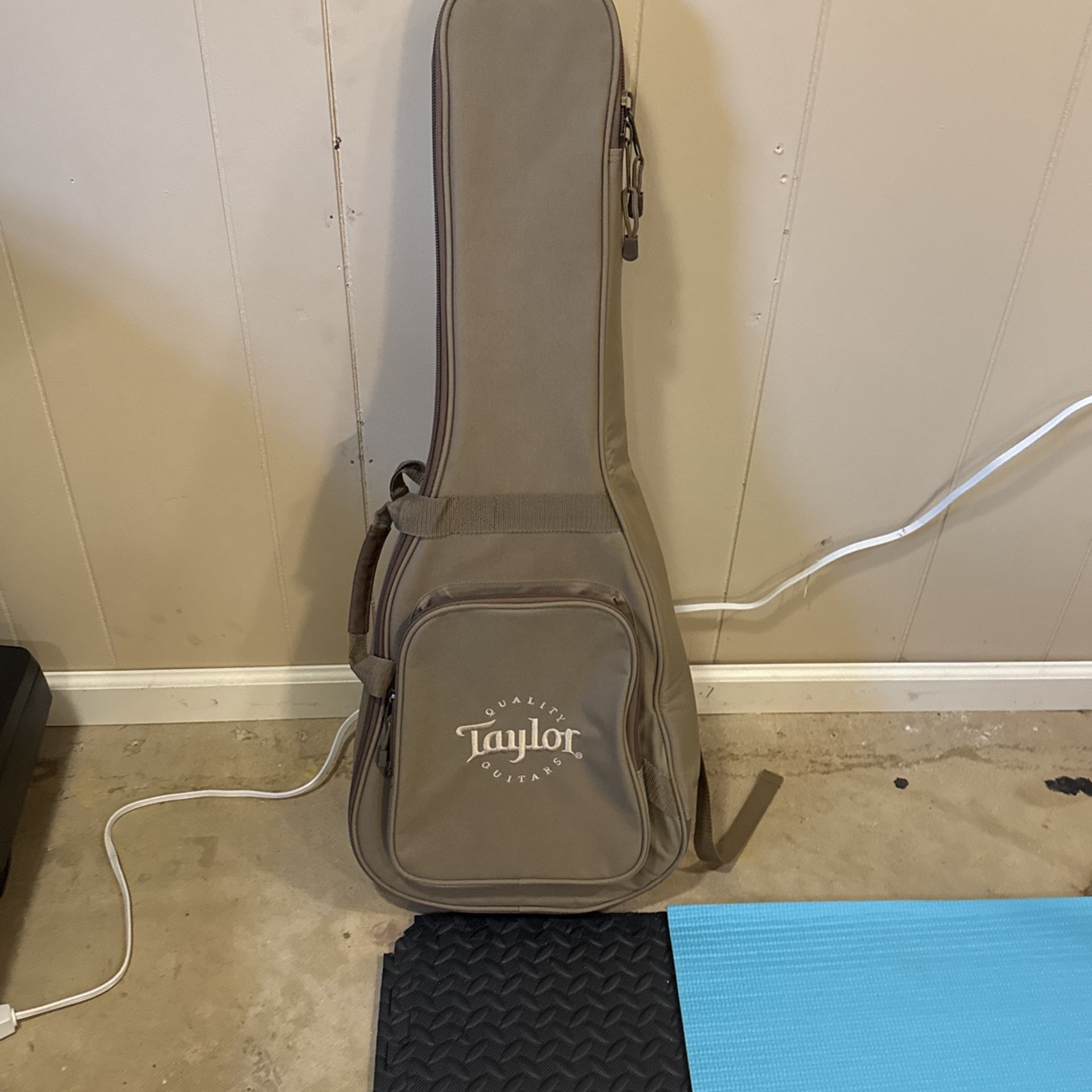 Taylor Guitars Baby Gig Bag