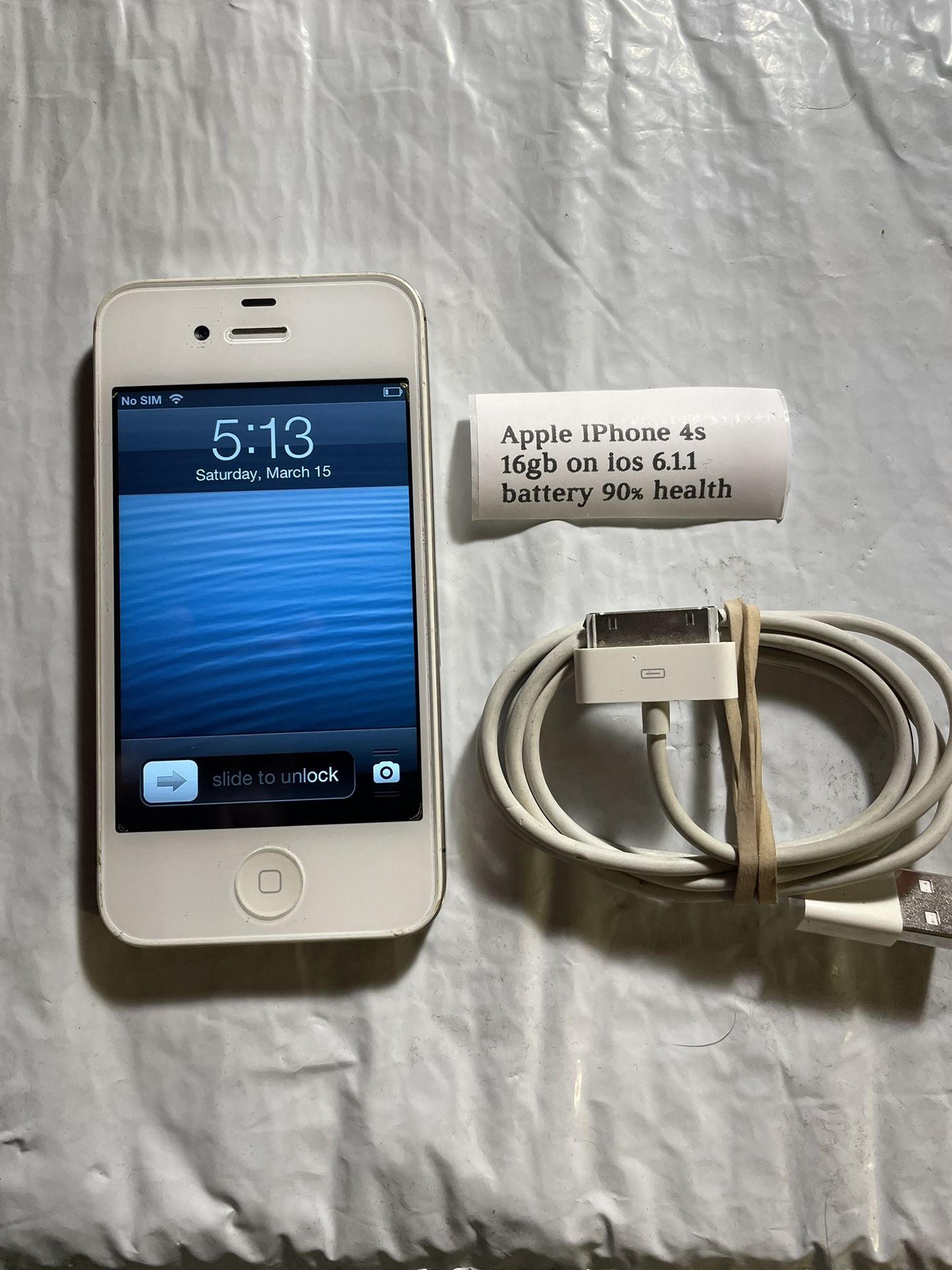 Apple iPhone 4s on rare ios 6