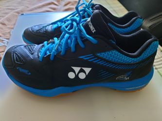 Yonex SHB 65 Z2 Shoes 