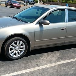 2004 Nissan Altima