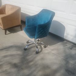 Furry Torquois Marshall's Chair