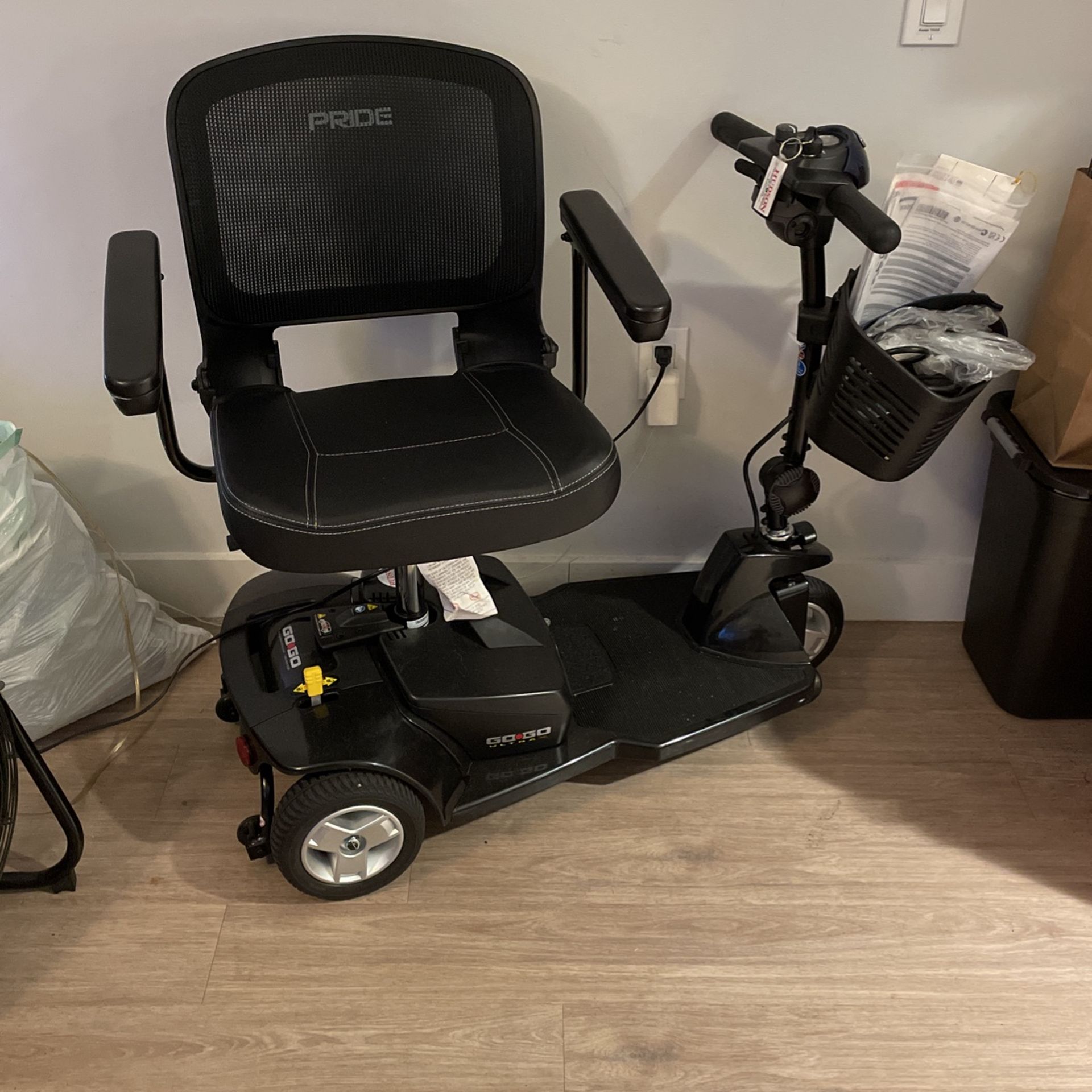 Pride Gogo Scooter for Sale in Peekskill, NY OfferUp