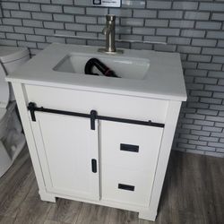 30in Sink With Faucet