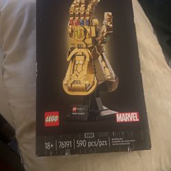 Thanos Lego Gauntlet