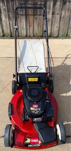 Toro 6.75 lawn mower, runs well