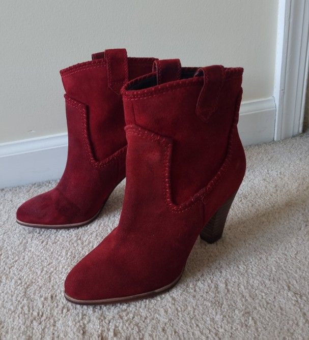 Karl Lagerfeld Paris Provence red suede boots