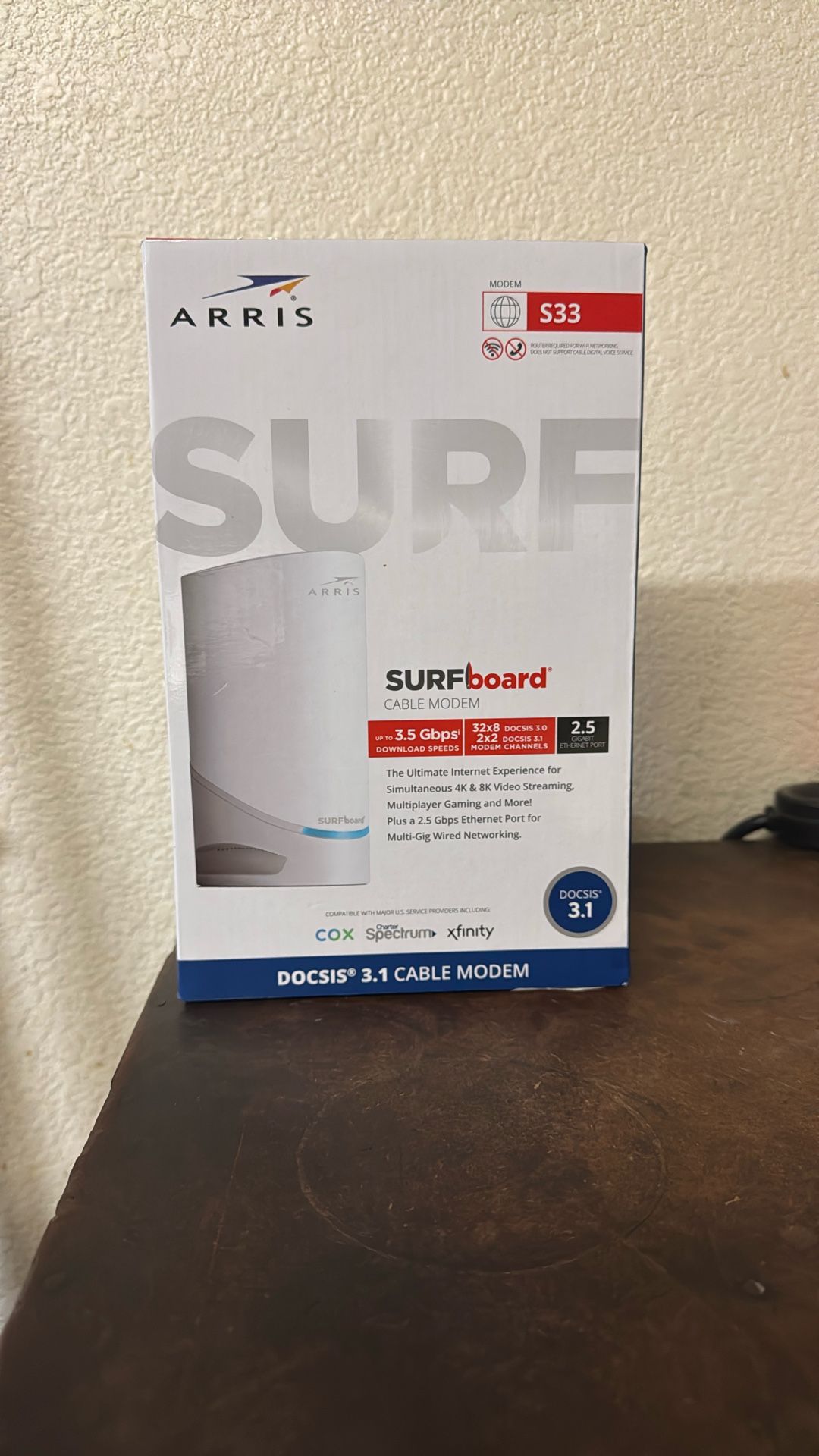 ARRIS surfboard S33 V2 Modem