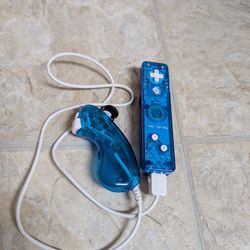 Nintendo Wii Aftermarket Controller And Nunchuck