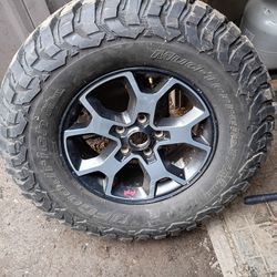 Single BFGoodrich KM3 with Jeep Rim (JK/JL) NEW