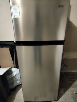 New Medium Size Frige
