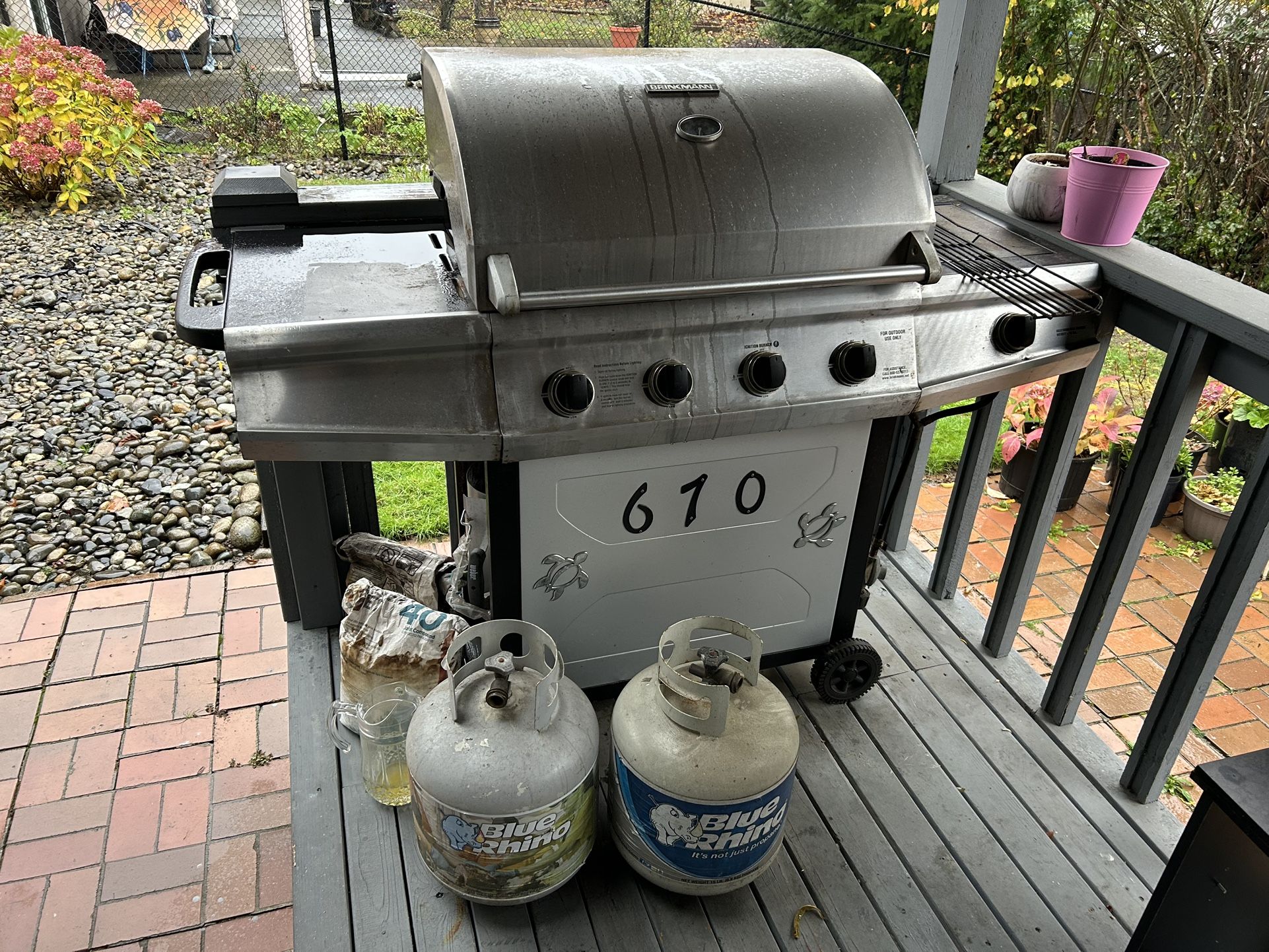 $50 Used Bar-B-Que Grills & Propane Tanks