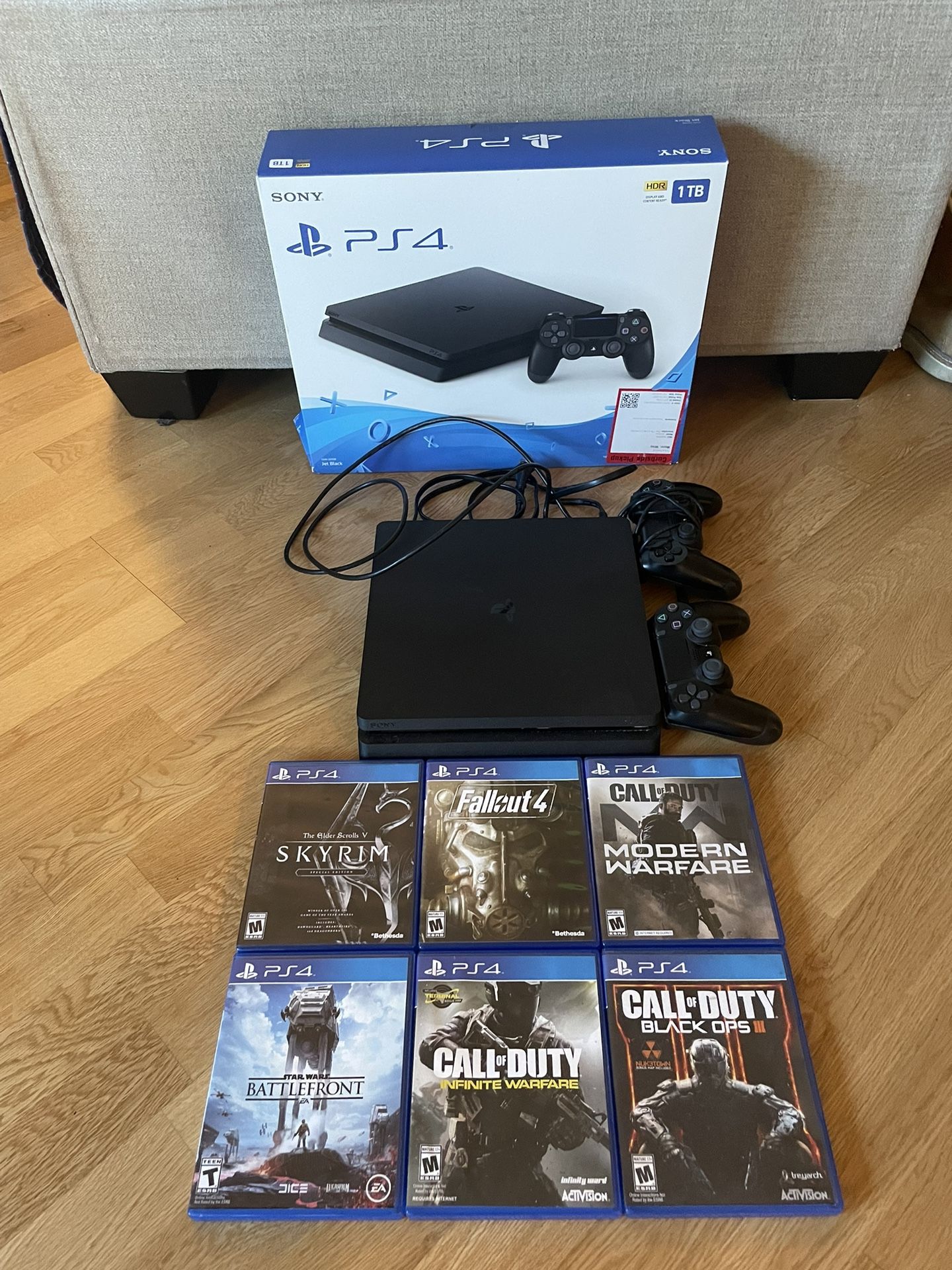 Playstation 4 - PS4