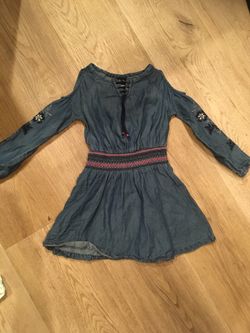 Little girls Dress Size 2T