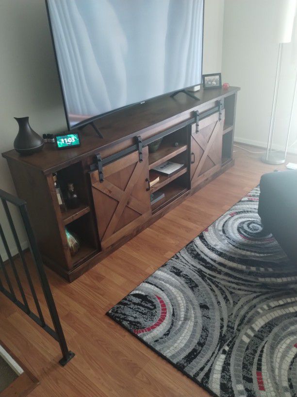 Solid Wood Tv Stand. Barn Style Doors
