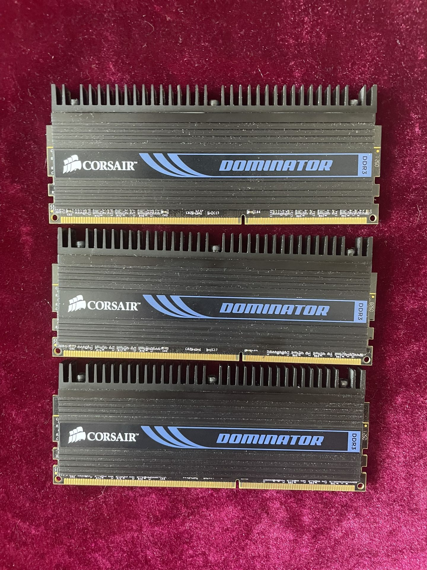 Corsair PC3-12800 (DDR3-1600) 3x2GB DIMM 1600 MHz PC3-12800 SDRAM Memory 6gb