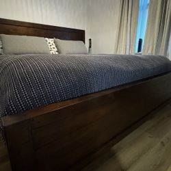 Crate & Barrel King Bed Set