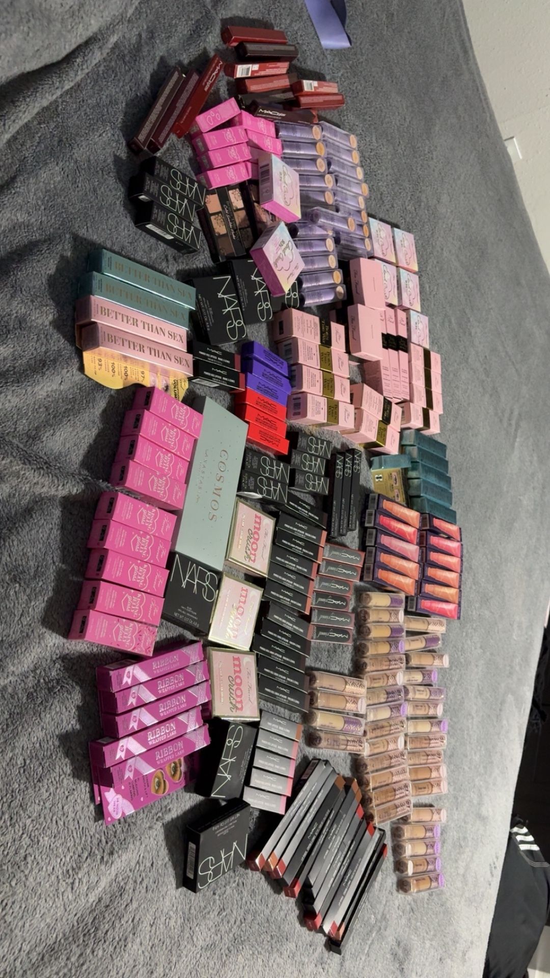 Tons Of Newwwww Makeup
