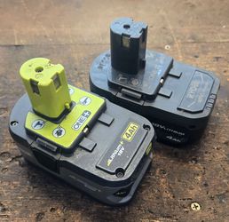 2 Ryobi 4ah batteries