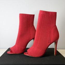 New Guess Los Angeles “GFValetta” Knit Boot Heels SZ 6 Red