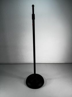 Heavy base mic stand