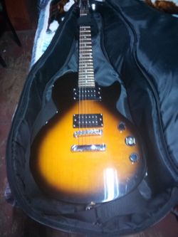 Epiphone Special Guitar Like New With Case