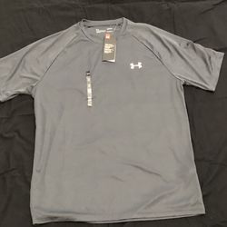 Mens Under Armour Large NWT
