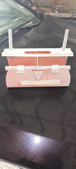 Small Sand Paper Caddy