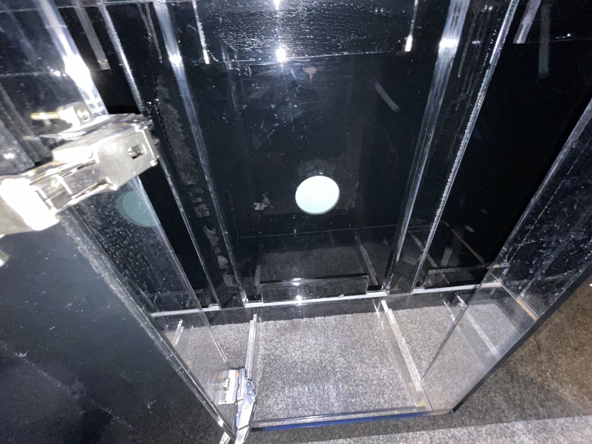 Acrylic Aquarium (50g)