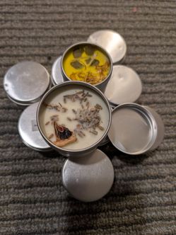 10 Assorted Scented Single Wick Round Tin Candles w/ Botanicals & Glitter