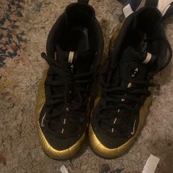 Gold Foamposite Size 11.5