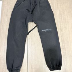 Essentials Fear of God black joggers