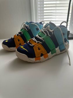 Nike air more uptempo kids size 6Y
