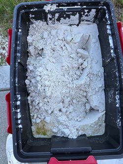 Aquarium white sand