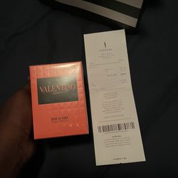 Valentino Donna Born In Rome