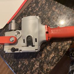 Milwaukee Hole Hawg 1/2” right-angle, classic professional model drill. Very heavy duty.Runs great!!