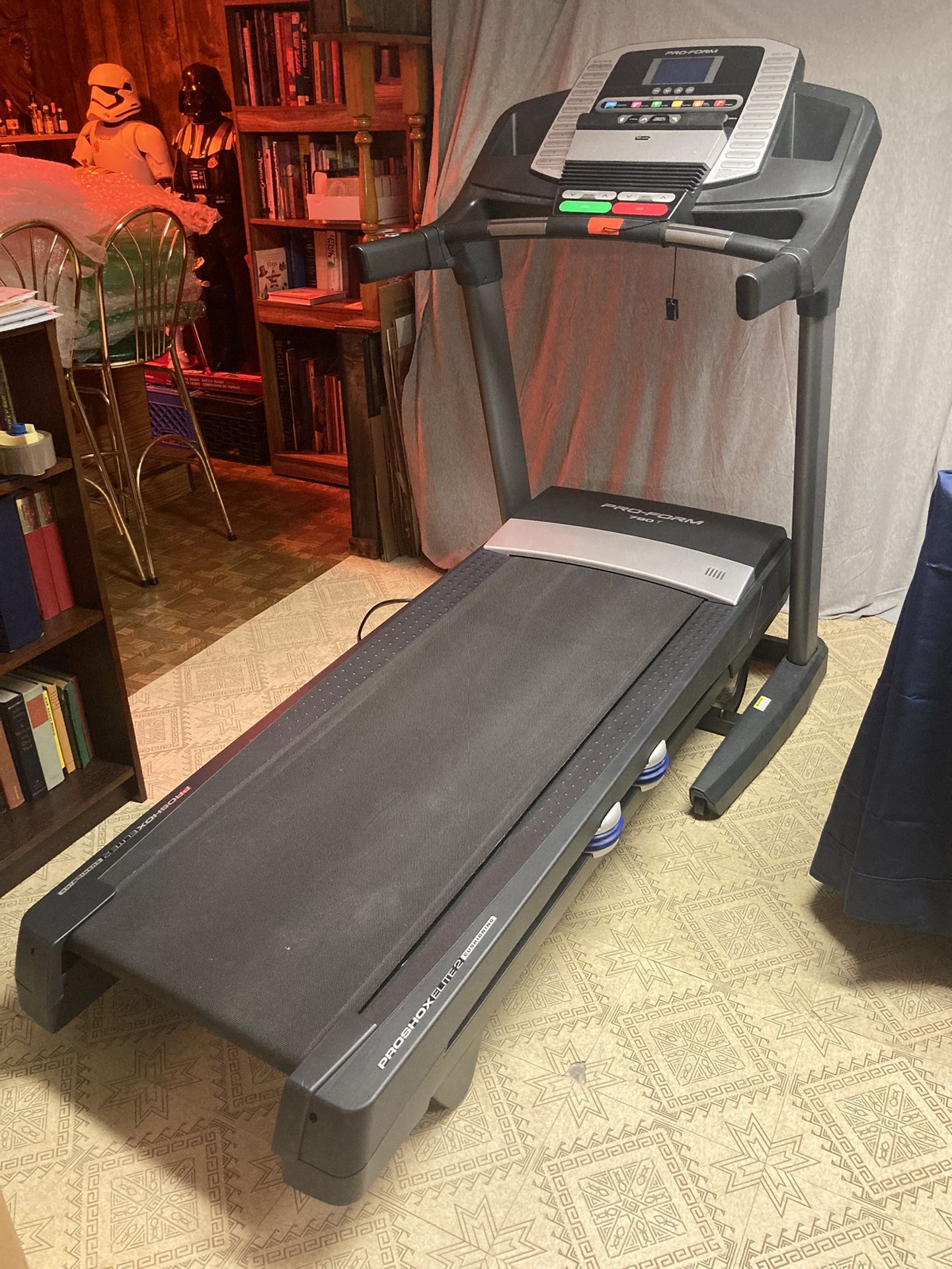 Pro Form 790T Proshox Elite2 Cushioning Treadmill for Sale in Sterling Heights MI OfferUp
