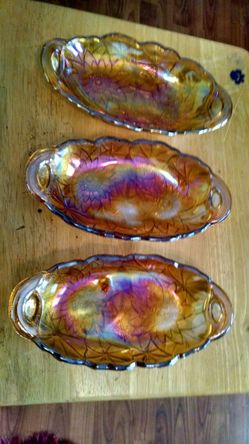 Set of 3 Carnival Glass Oval Bowls