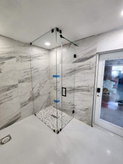 Shower Doors 