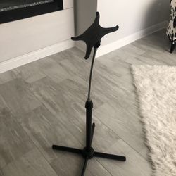 iPad Tripod Great For Viewing Music