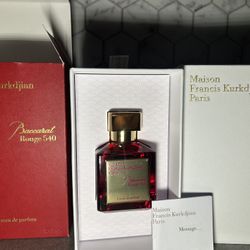 Baccarat Rouge 540 Extrait de parfum