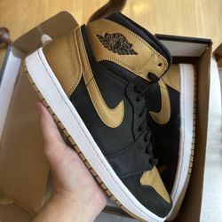 Jordan 1 Melo Pe 