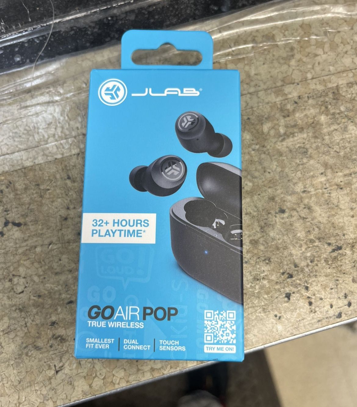 Wireless Bluetooth Earbuds (Brand New In Box Never Opened) 32 Hours Of Playtime 