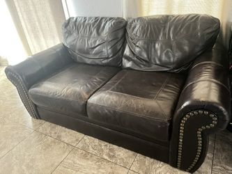 Loveseat Genuine Letter