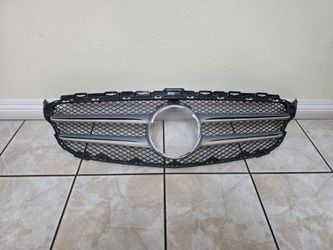 15 16 17 18 MERCEDES C-CLASS W205 Grille