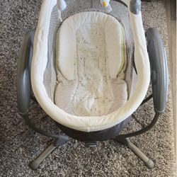 Graco DuoGlider Swing