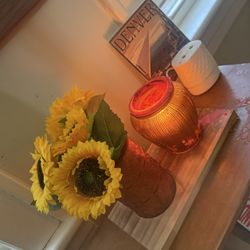 Scentsy Sunflower Warmer 