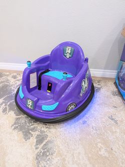 Flybar 6V Bumper Car Battery Powered Ride On for Kids 1.5-4 years